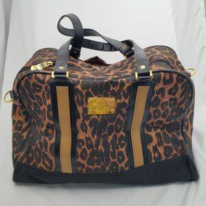 Y2k Leopard Overnight bag. Plenty of room for a weekend trip!